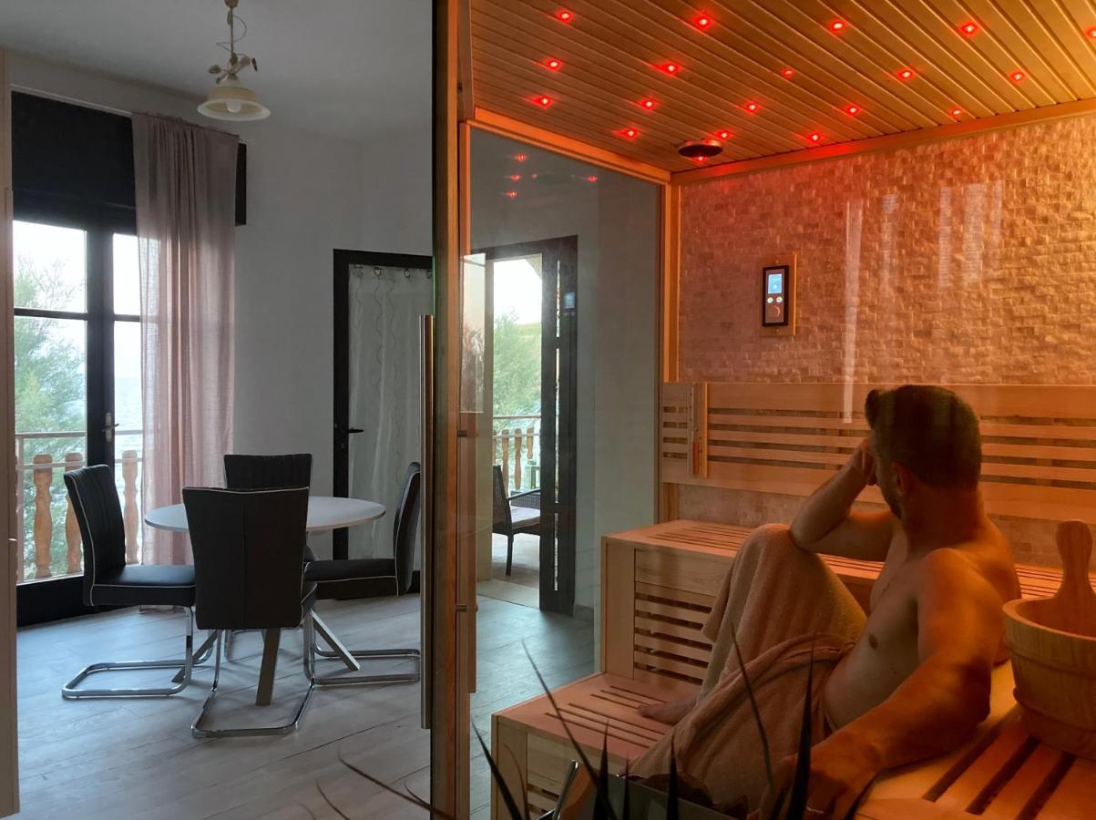 Noemi Holiday House Agnone Bagni Esterno foto